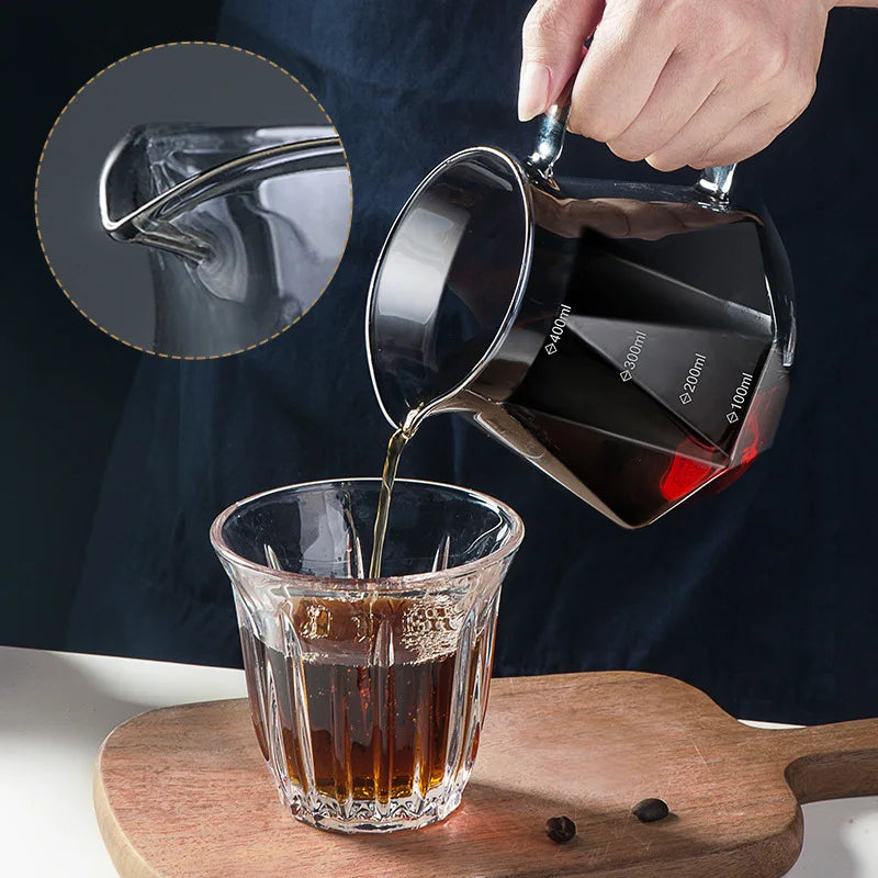 Carafe à café en verre avec tasse filtrante réutilisable