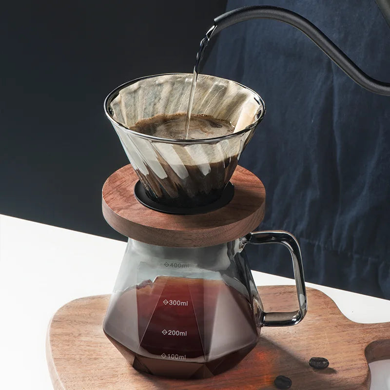 Carafe à café en verre avec tasse filtrante réutilisable